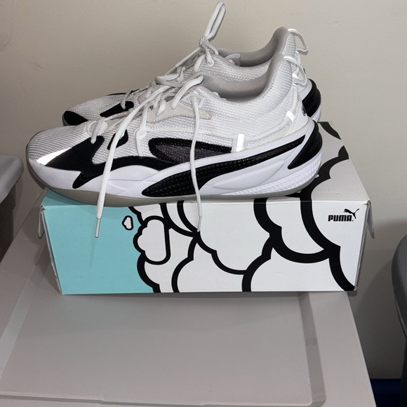 Puma Dual-Tone Athletic Sneakers white and black pumas size 11